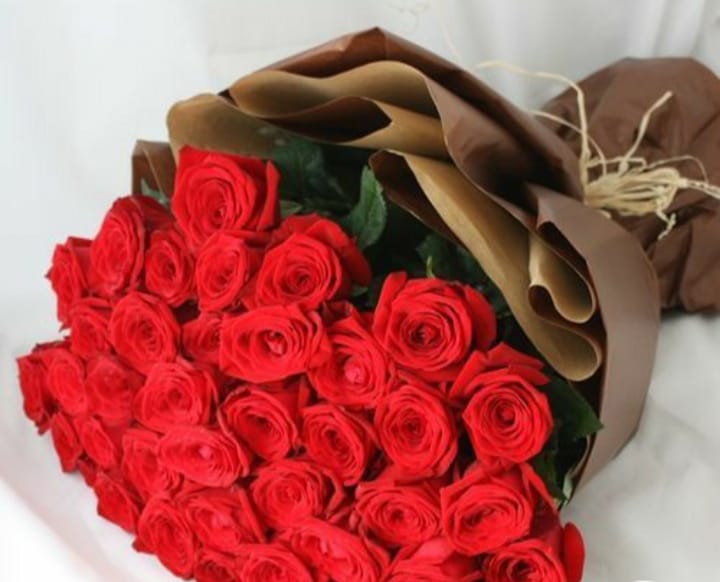 Assorted Bouquet of Red Roses. | Flower Delivery in Nairobi | Flower ...