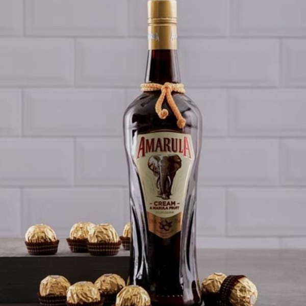 Amarula and chocolates gift hampers